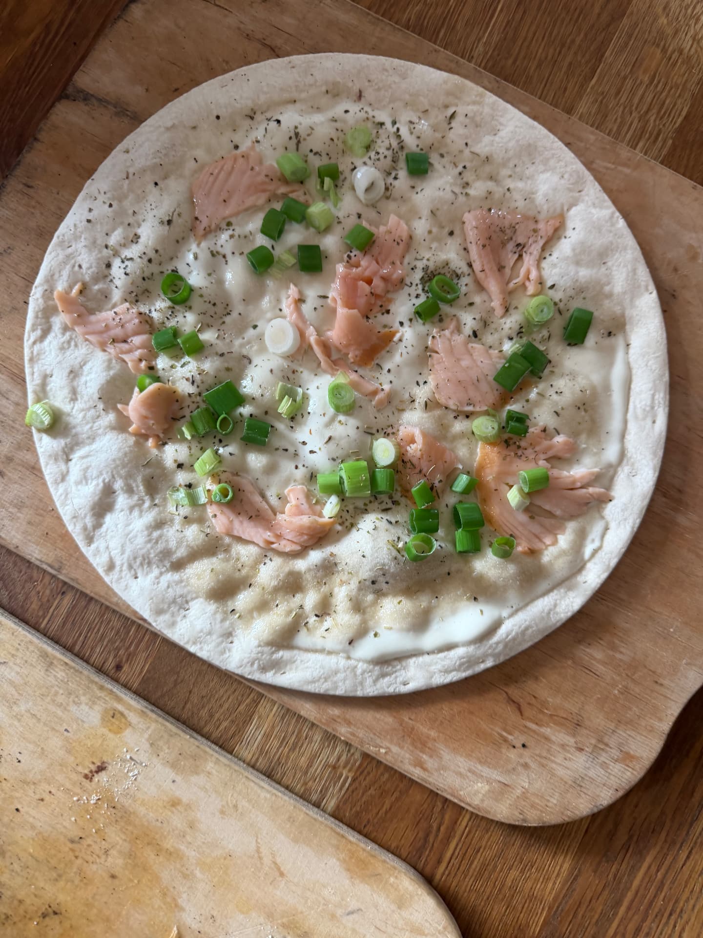 Salmon Flämmkuche